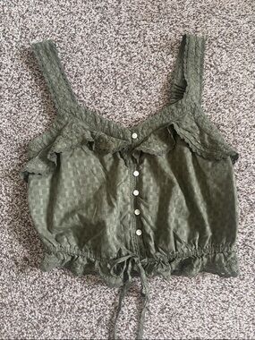 🌟3/$15 American Eagle Olive Eyelet Button-Front Tank Top